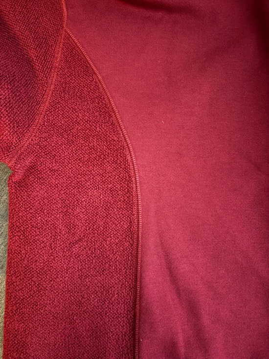 Sz Small Aerie Très Chic Chenille
Oversized Crewneck Sweatshirt Cherry Burgundy - Picture 11 of 12